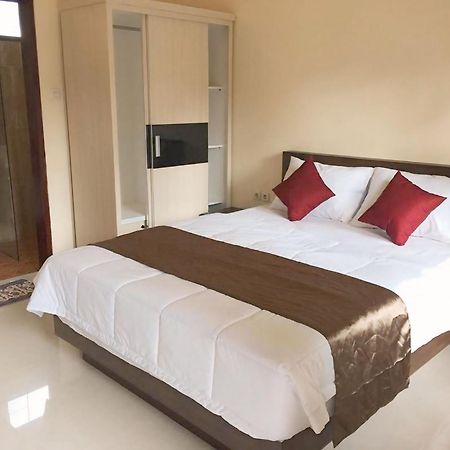 Pineapple House Hotel Ubud  Ngoại thất bức ảnh