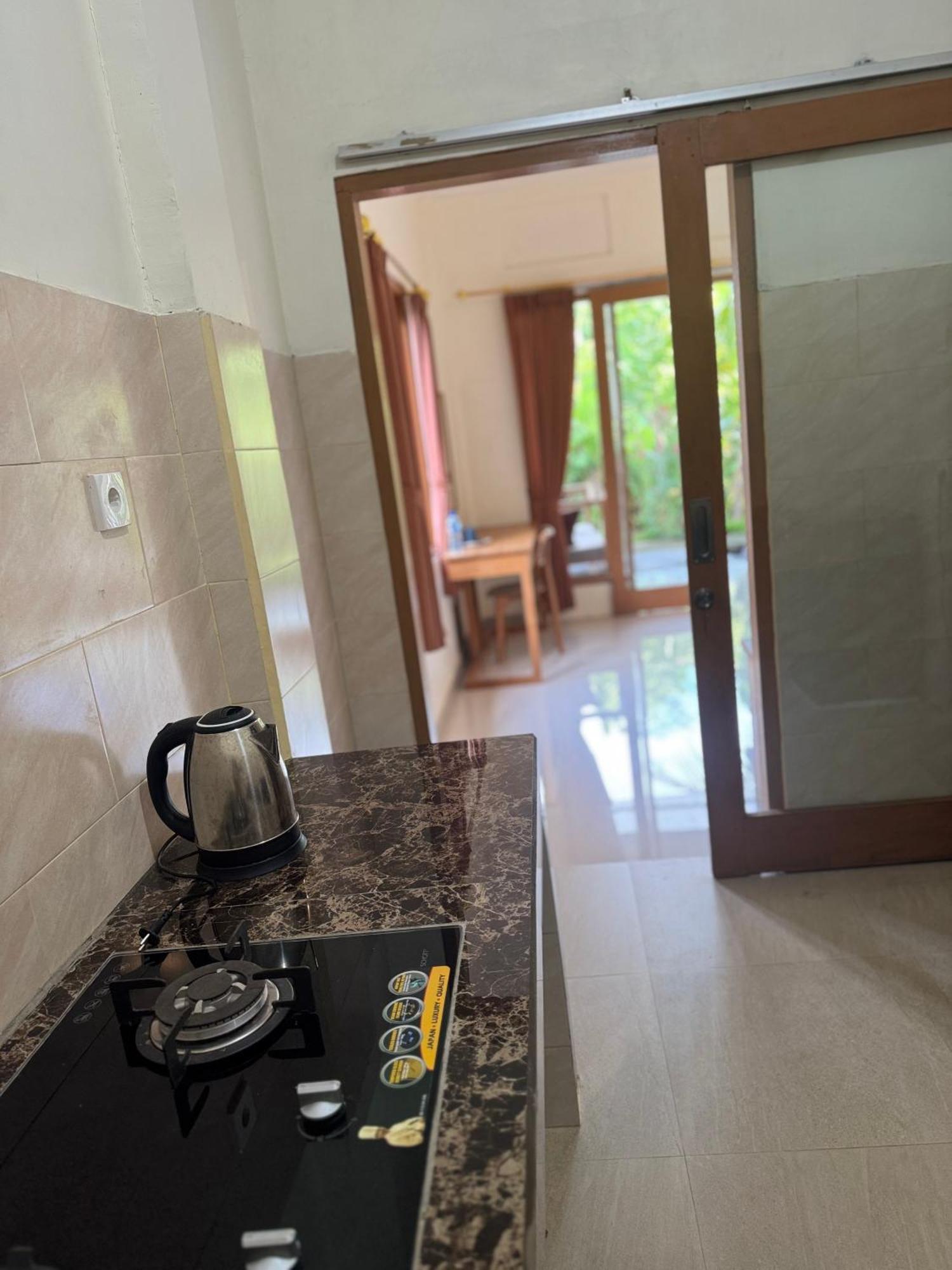 Pineapple House Hotel Ubud  Ngoại thất bức ảnh